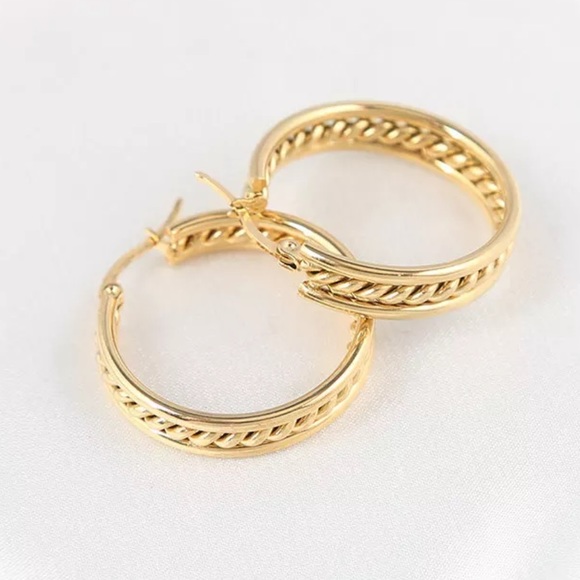 New Gold plated round hoop earrings - Picture 3 of 5